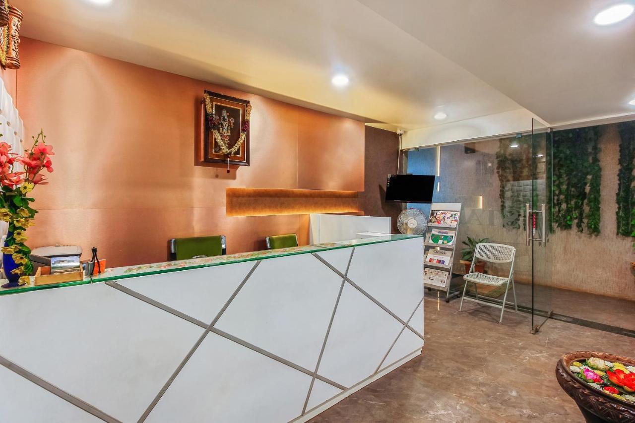 Oyo 26991 Stanza Luxurios Stay Zahirabad Экстерьер фото